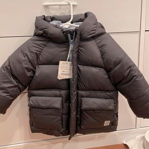 ⬇️ Price Drop! Zara Boys Black Puffer Jacket w/Hood.